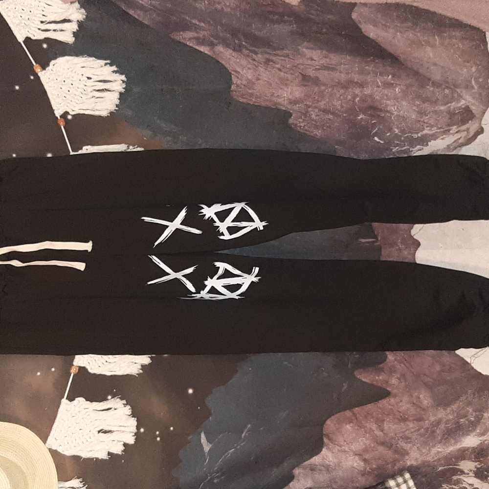 NWOT MensXL joggers sweats pants black scary face drawstring elastic band pocket